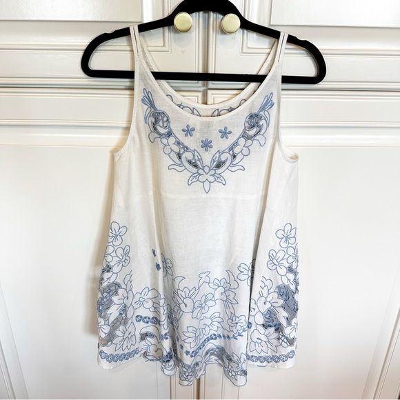 Anthropologie HD Paris Bellflower Linen Women’s Embroidered Floral Blue Tank 6 - Picture 8 of 8